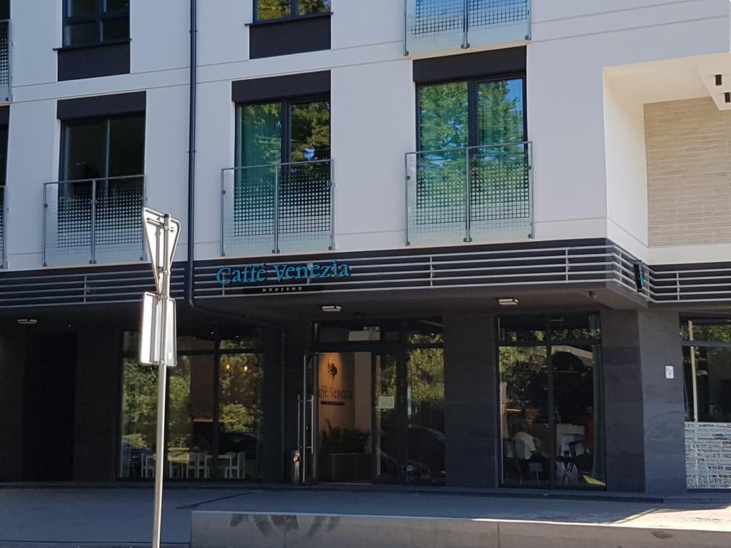 Solna Apartament Premium Kolobřeh Exteriér fotografie